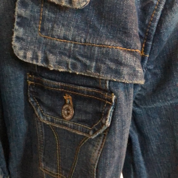 New DKNY detailed beautiful jean jacket - Picture 4 of 6